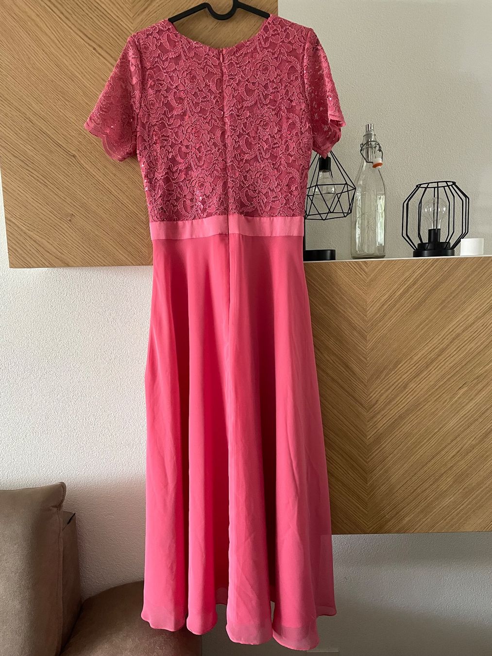 Kleider: Swing Cocktailkleid mit Spitze, Gr.38, NP-250 Fr. – Neu (gemäss Beschreibung) aus Felben-Wellhausen von begean 2