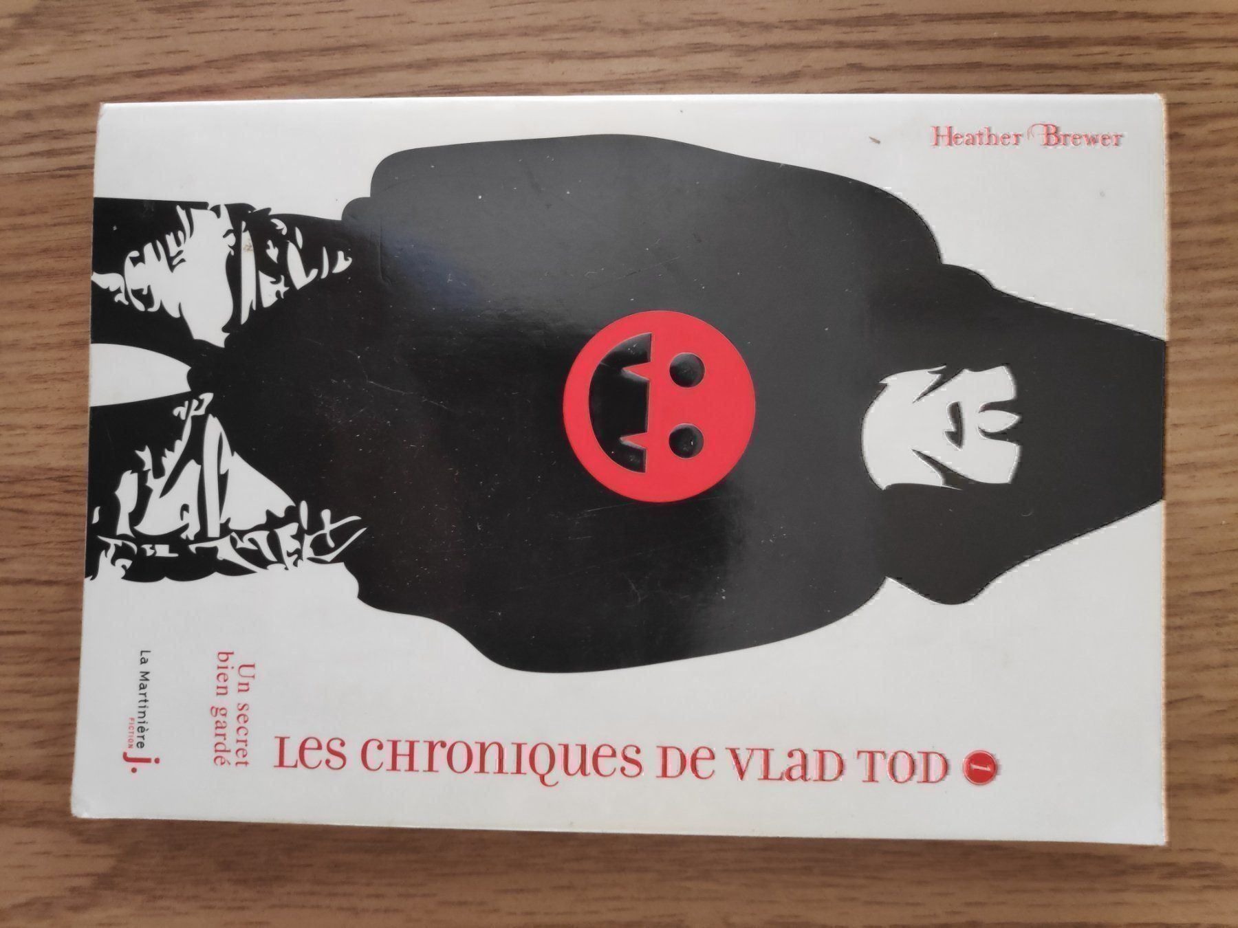 Libri: Livres pour ado – Nuovo (secondo la descrizione) da Couvet venduto da fat_kyl7 1