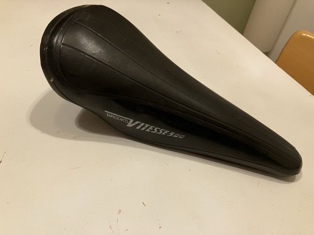 Brooks Pièces détachées: Selle BROOKS vintage – D'occasion à Meyrin par olegarius