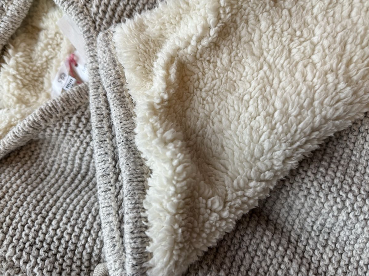 Kleiderpakete & -sets: Jacke Strickjacke Jäckli Baby, Handmade Zürich! – Gebraucht aus Affoltern am Albis von mar_wrq5 2