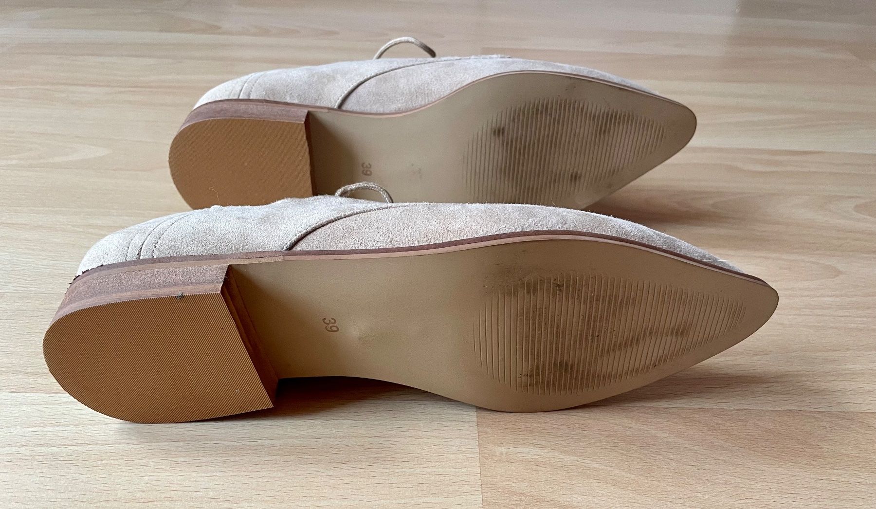 Scarpe da donna: Schnürschuhe Wildleder – Usato da Ettiswil venduto da suesueheck 4