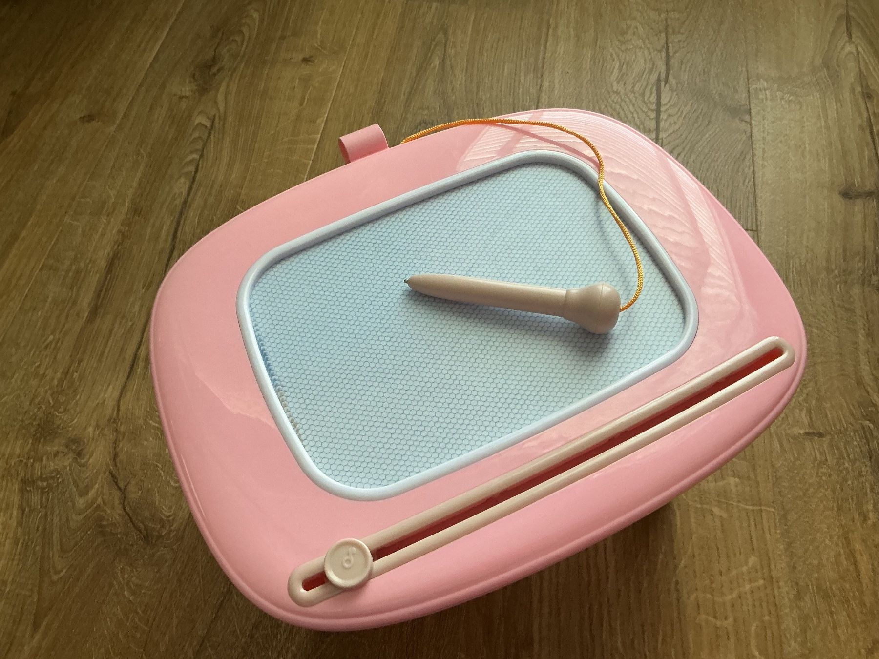 Giocattoli: Magnetic Drawing Board 1+ – Usato da Brugg AG venduto da Magna3 1