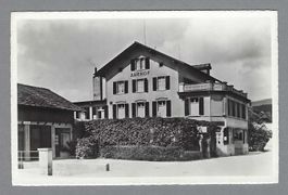 1951, WILDEGG, HOTEL AAROF