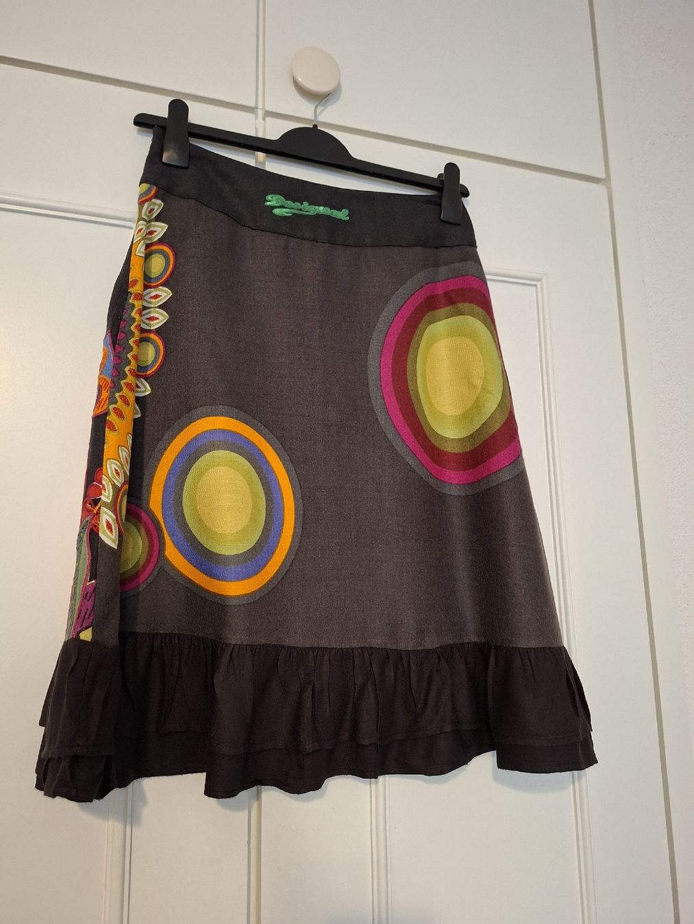 Desigual Röcke: Jupe Desigual bohème brodée multicolore – Gebraucht aus Lutry von Sim_Sta 2