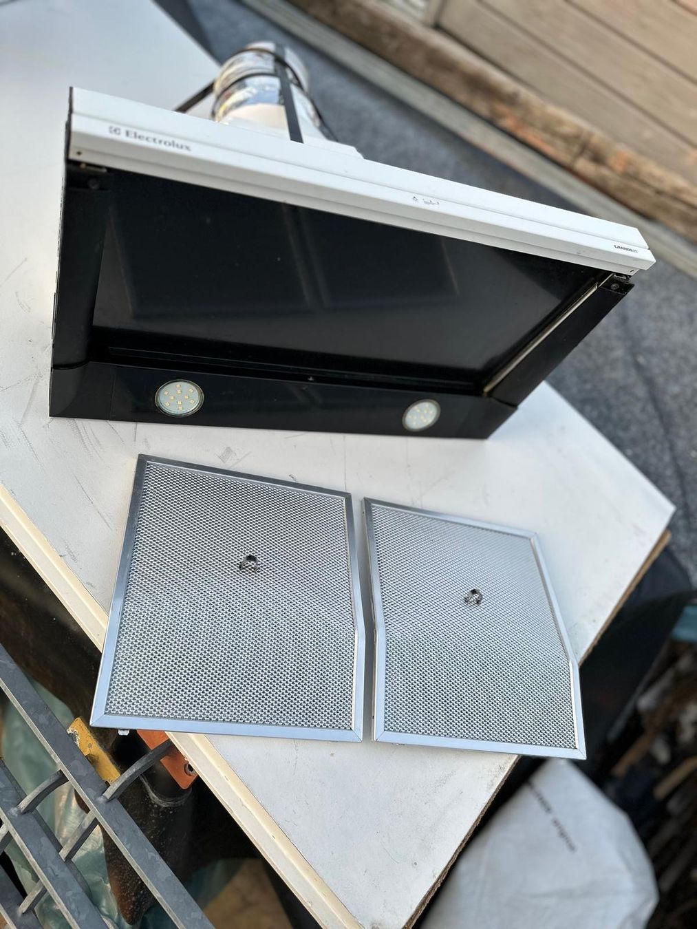 Electrolux Dampfabzug: Dunstabzugshaube & Dampfabzug ELECTROLUX – Gebraucht aus Spreitenbach von Space_X 1