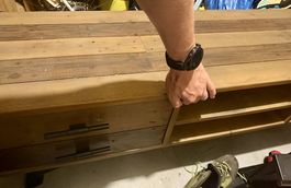 Massivholz TV-Möbel im Industrial Style  Gratis abzuholen
