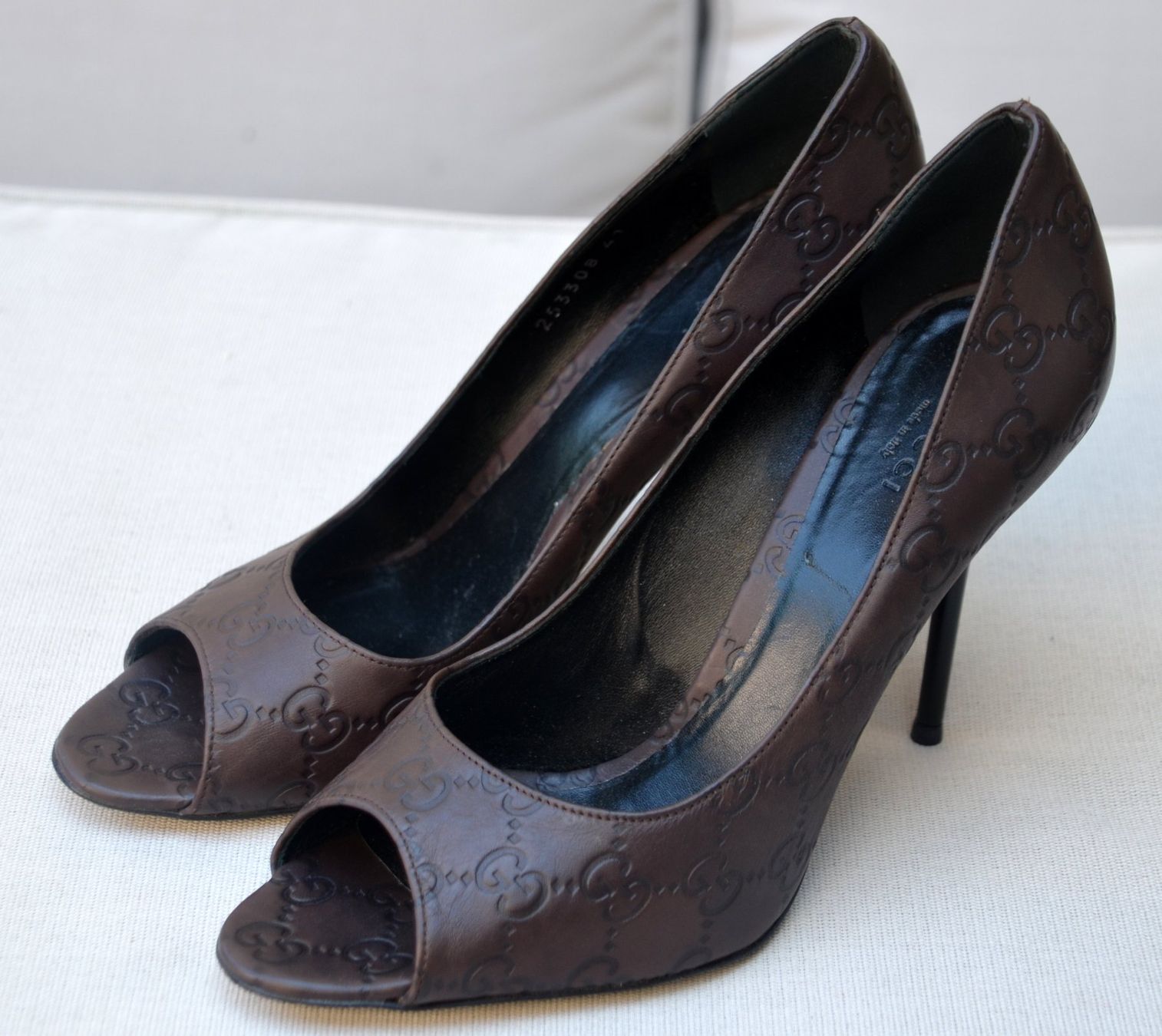 Gucci Scarpe da donna: Gucci Pumps .41 – Usato da Collonges venduto da Auganien 4