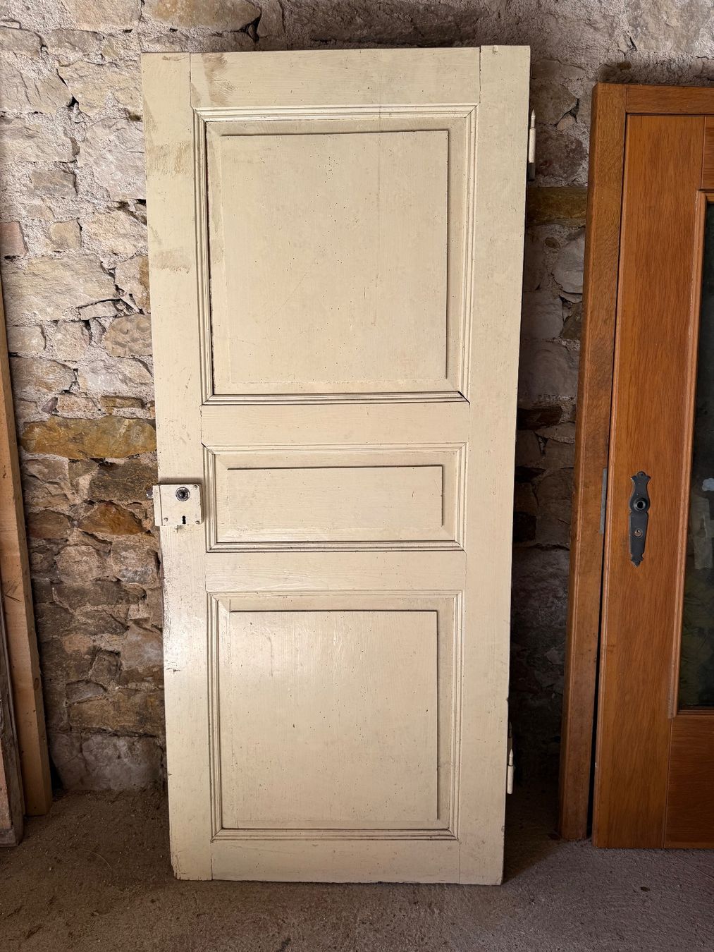 Porte: Alte Holztüre Standort Kleinlützel – Usato da Amden venduto da vipernatter