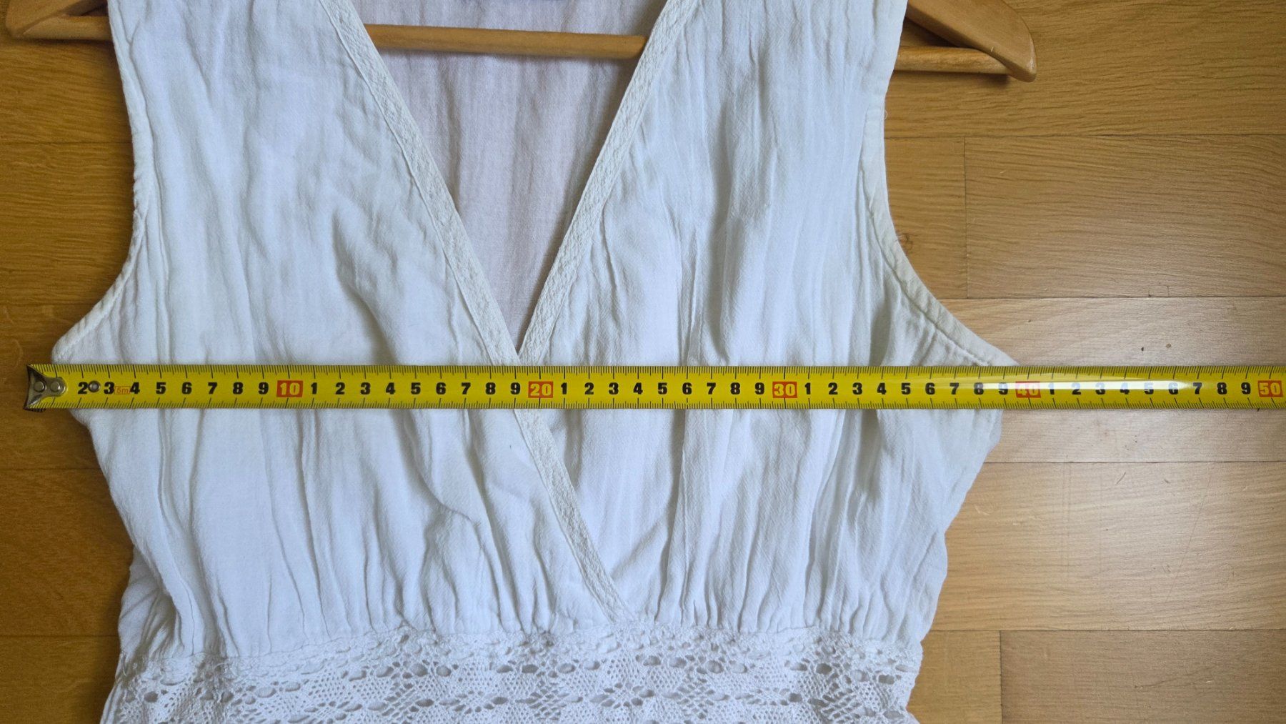 Robes: Kleid Weiss M – D'occasion à Fislisbach par Maieriisli25 2
