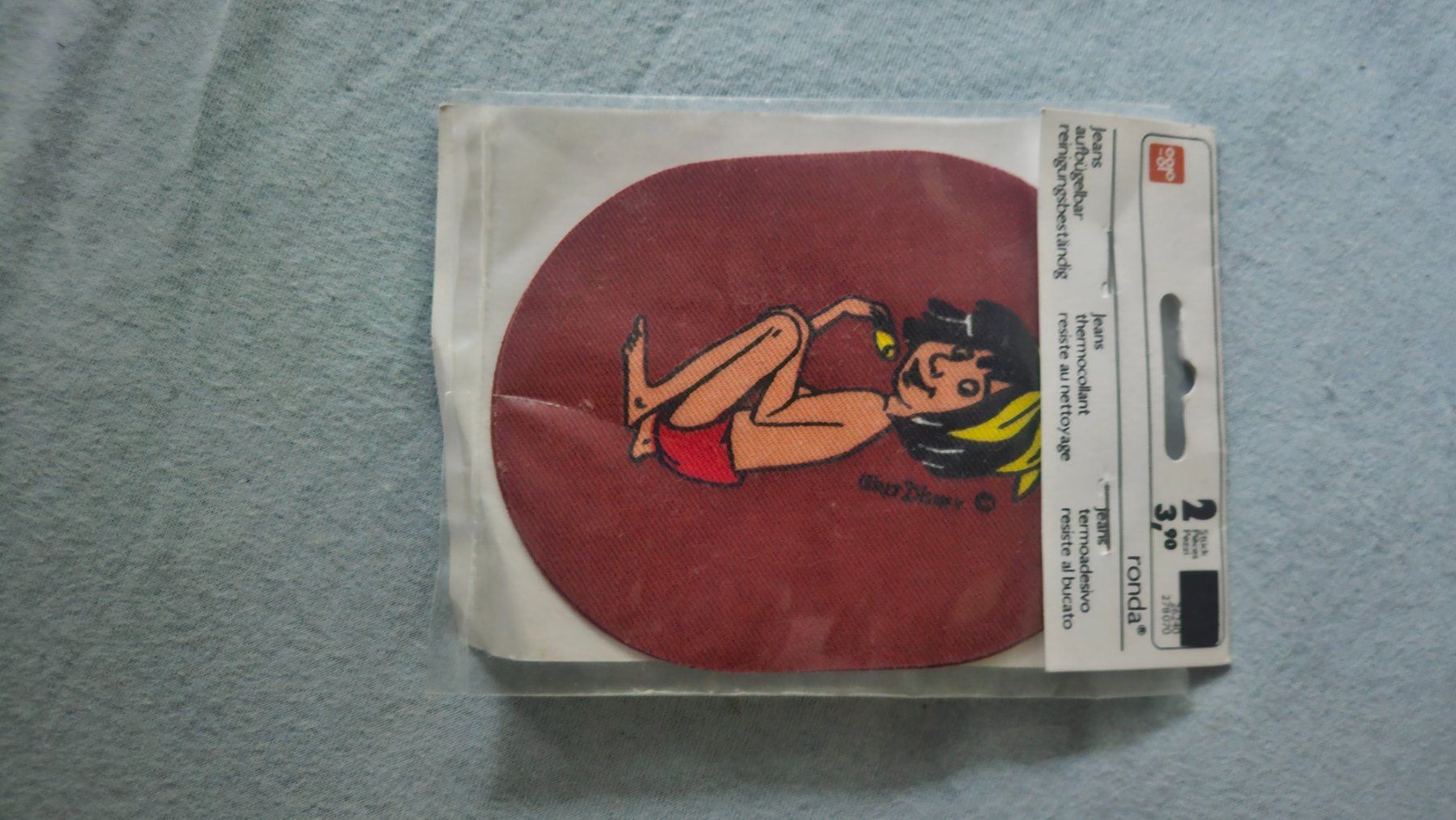 Sticker: Mogli Jeansaufkleber, Vintage – Usato da Feldbrunnen venduto da Kolosseum111