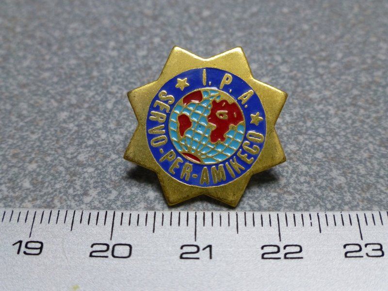 Placchette & Badge: PIN PINS POLIZEI POLICE ABZEICHEN – Usato da Gränichen venduto da Jumbo77