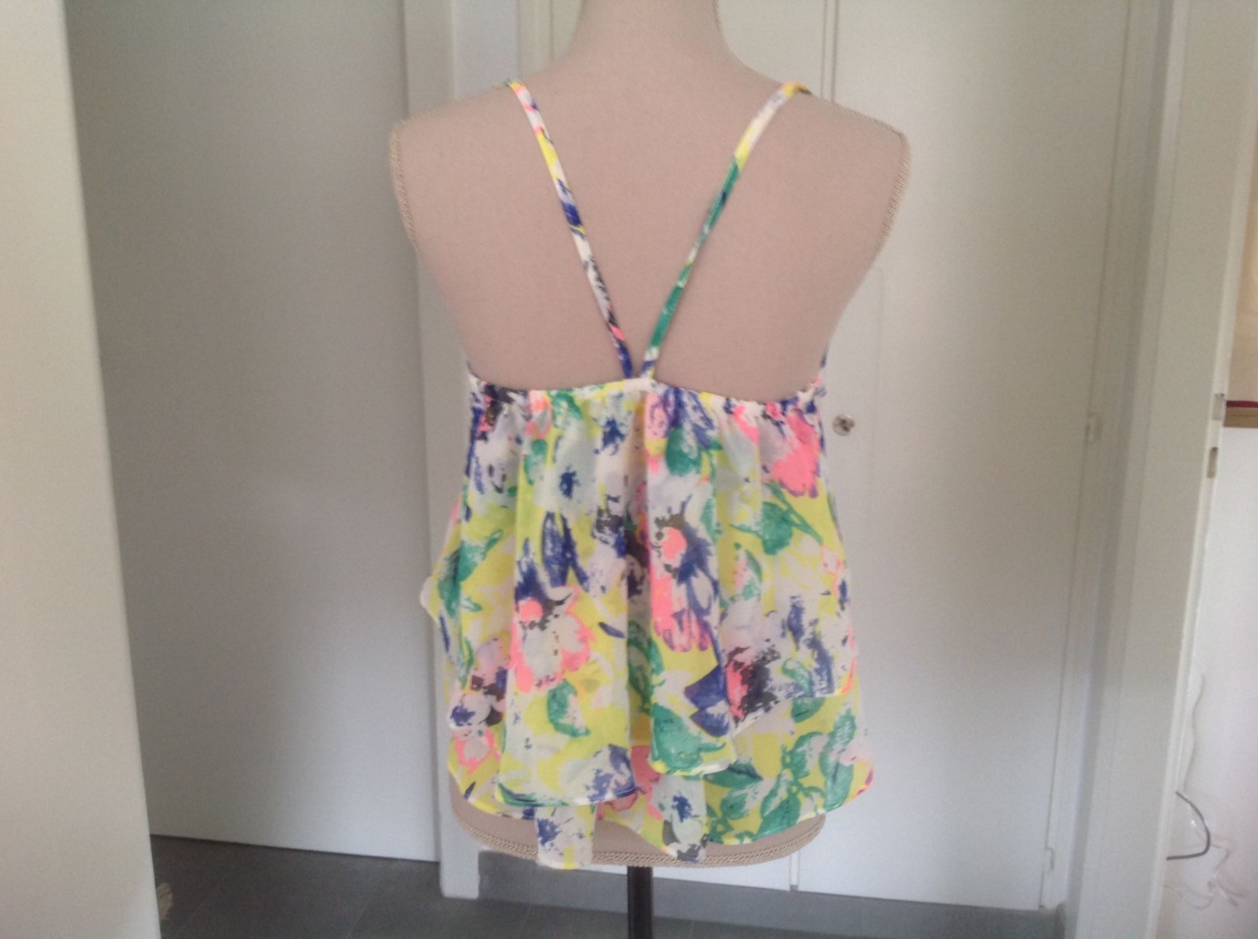 Top: Top - M – Usato da Sion venduto da accroshoes 3