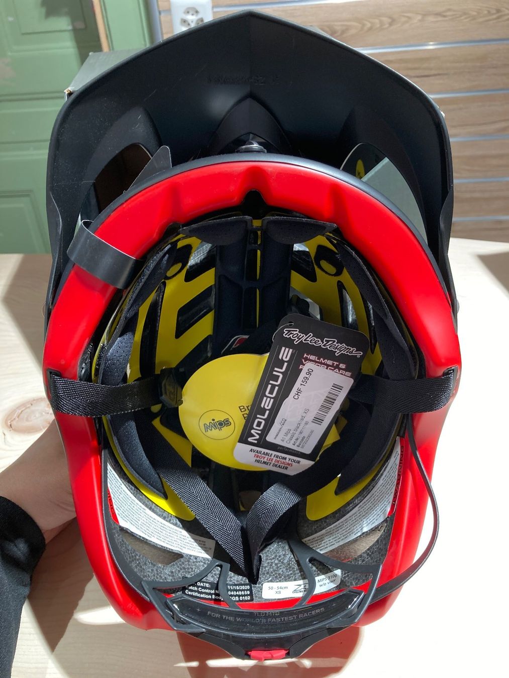 Helme: Troy Lee A1 Mips Helm Classic Black/Red, X-Small – Neu (gemäss Beschreibung) aus Lauterbrunnen von Imboden-Bike 3