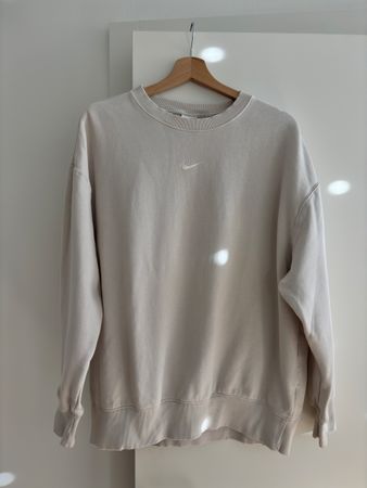 Nike Sweatshirt beige mit Logo Grösse M wie Neu