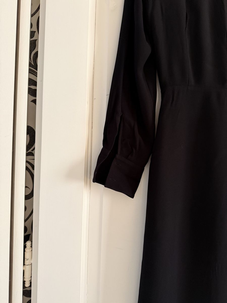 Massimo Dutti Vestiti: Massimo Dutti Black Dress – Usato da Corsier-sur-Vevey venduto da Kristina.Nova 8