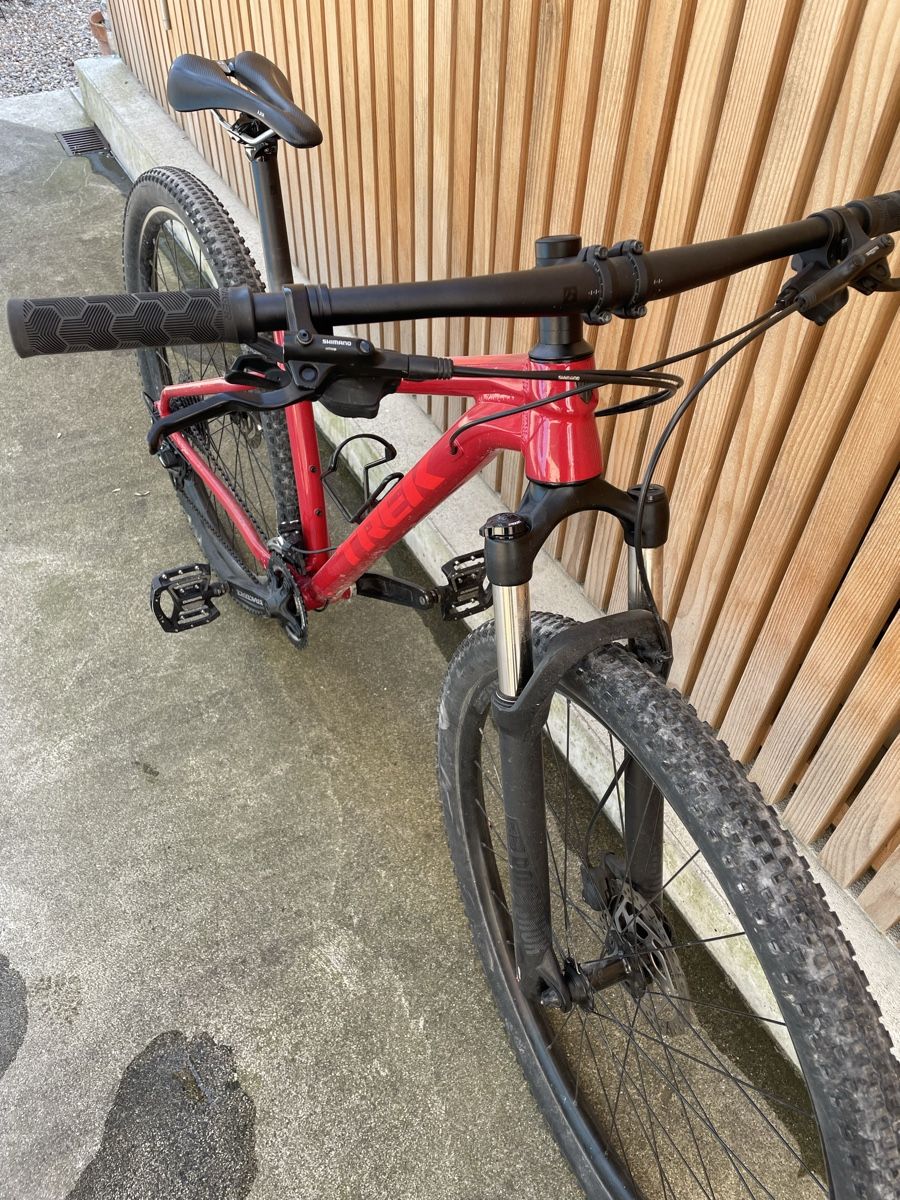 Trek Biciclette: Trek MTB X-Caliber 8/Medium – Usato da Sarnen venduto da ankli01 1