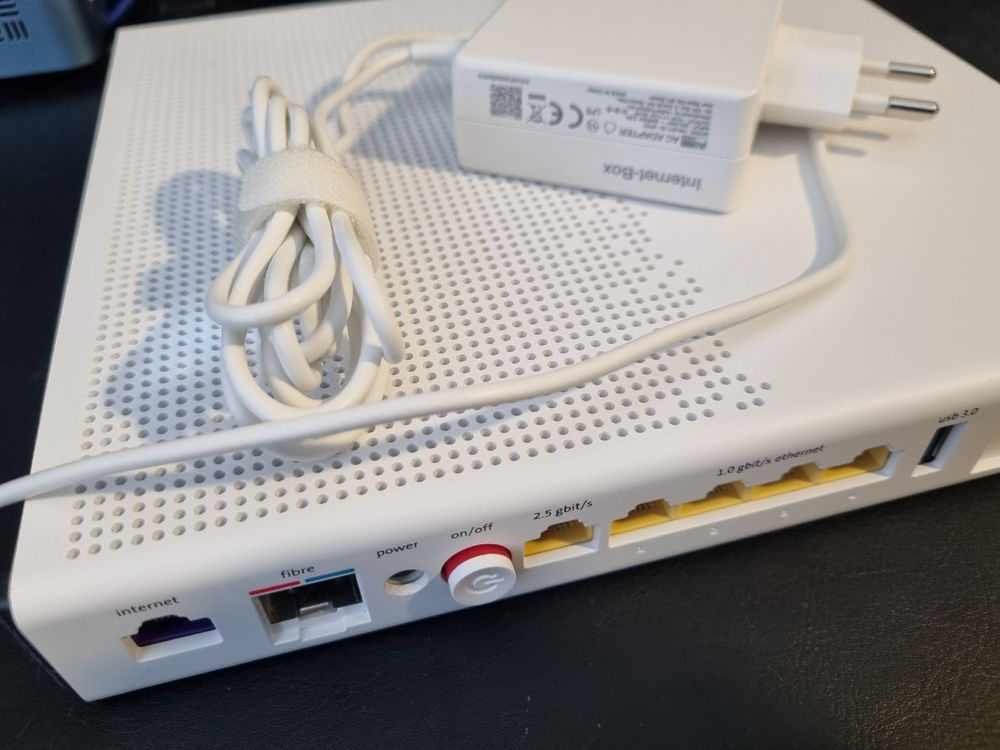 Swisscom Internet-Box 3 (fibre, ptsn) (Neu (gemäss Beschreibung)) in ...