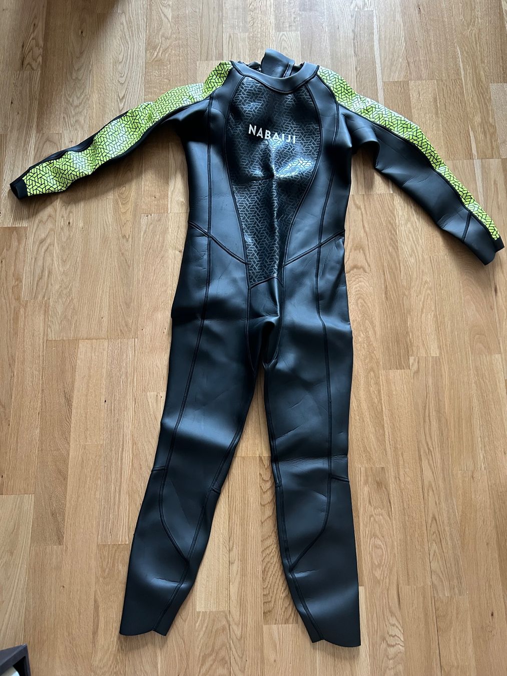 Tauchanzüge: Neopren - XL - 1x verwendet – Gebraucht aus Zürich von compratore