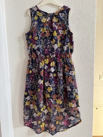 Robe imprimé floral sans manches, taille 7-8 ans