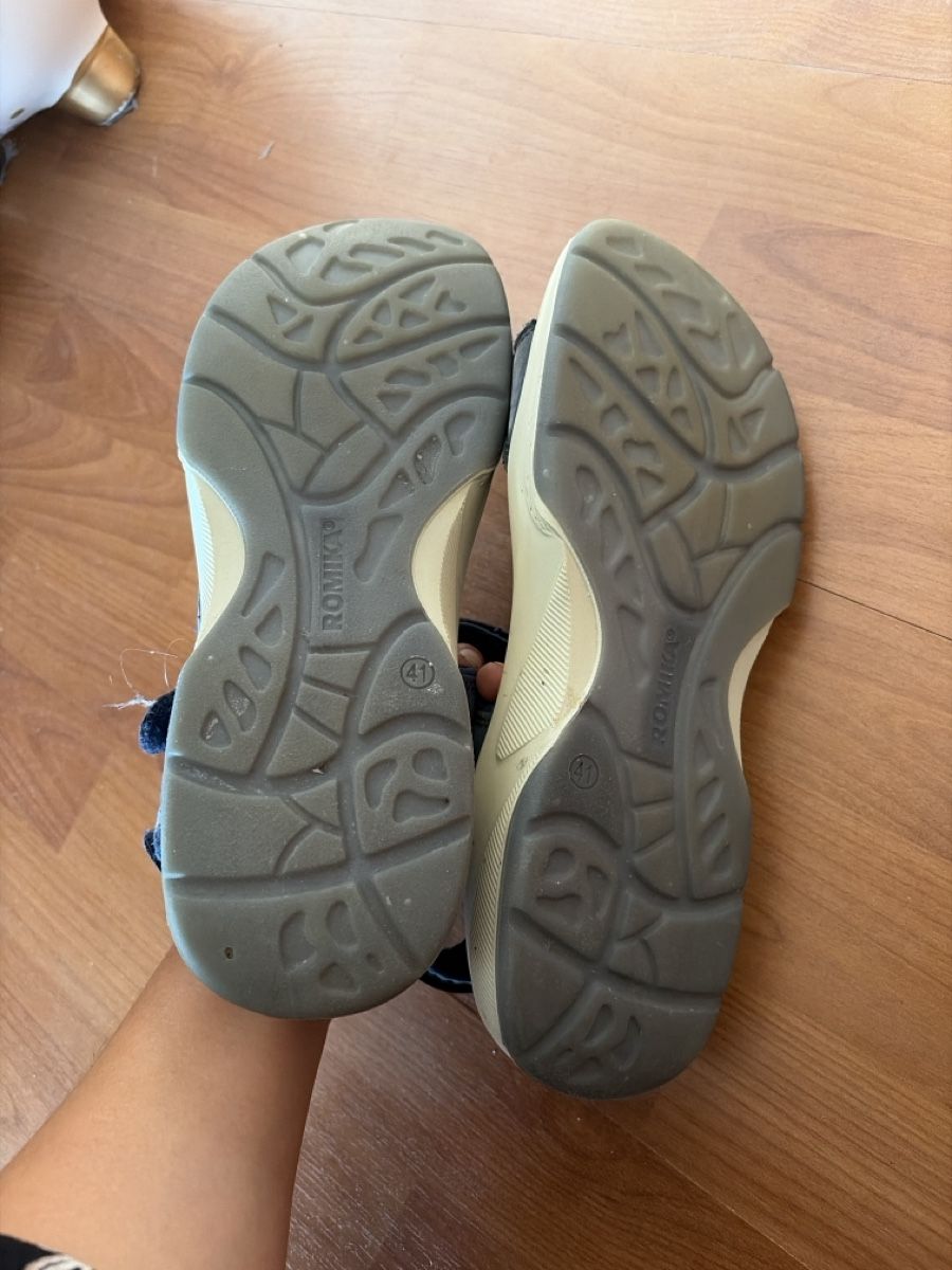 Romika Chaussures femmes: Sandale Romika blau Grösse 41 gebraucht – D'occasion à Opfershofen TG par dan_nxk8 2