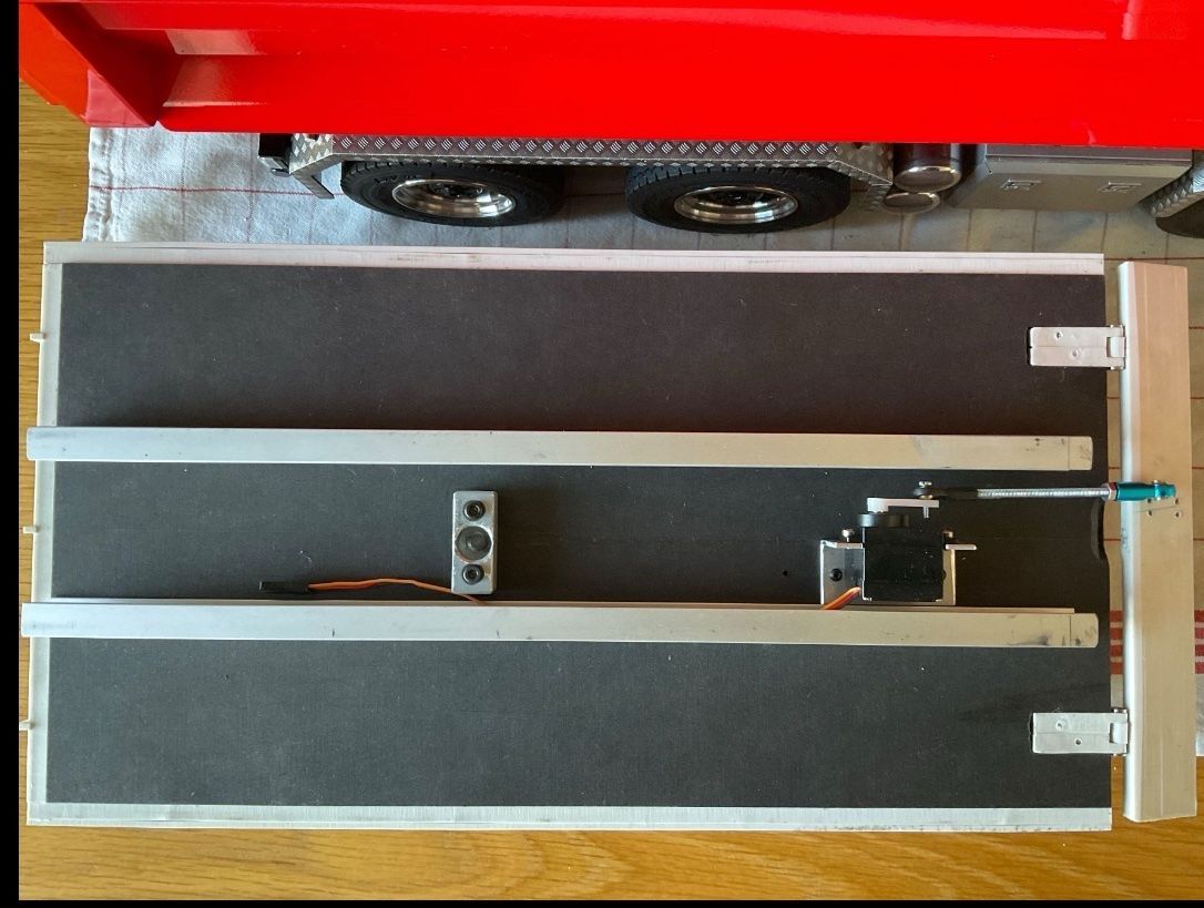 Tamiya Modellismo RC: Moser Rockbox Mulde – Usato da Rubigen venduto da Stephan57 2