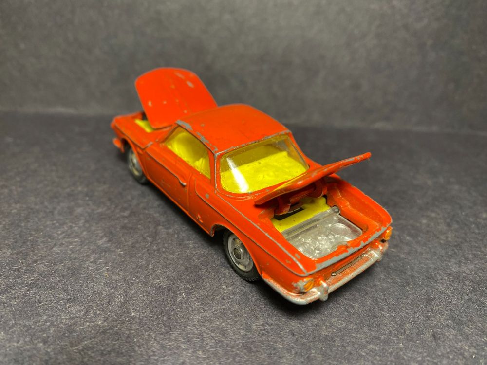 VW Volkswagen 1500 Karmann Ghia Coupé - Corgi Toys 9