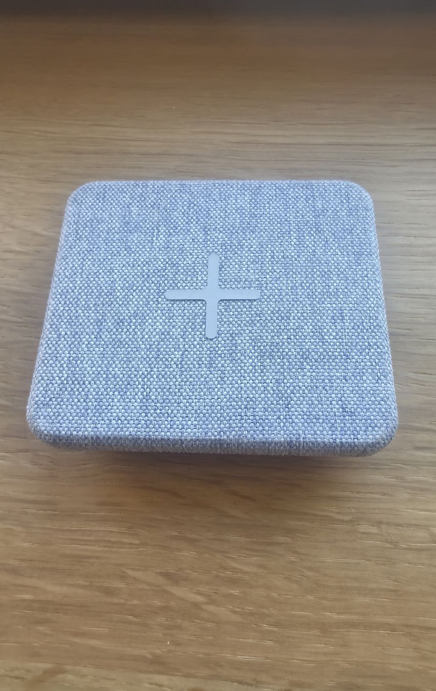 Ikea Caricabatterie: kabelloses Aufladegerät mit 6500mAh – Usato da Homburg venduto da csoler1