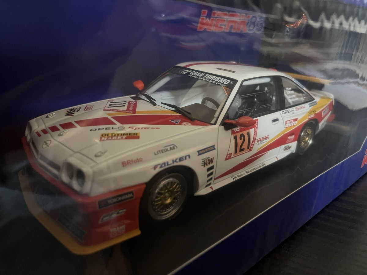 Opel Modellini d'auto: Opel Manta. 1:18 – Nuovo e nell'imballaggio originale da Rümlang venduto da Papamoll4 2