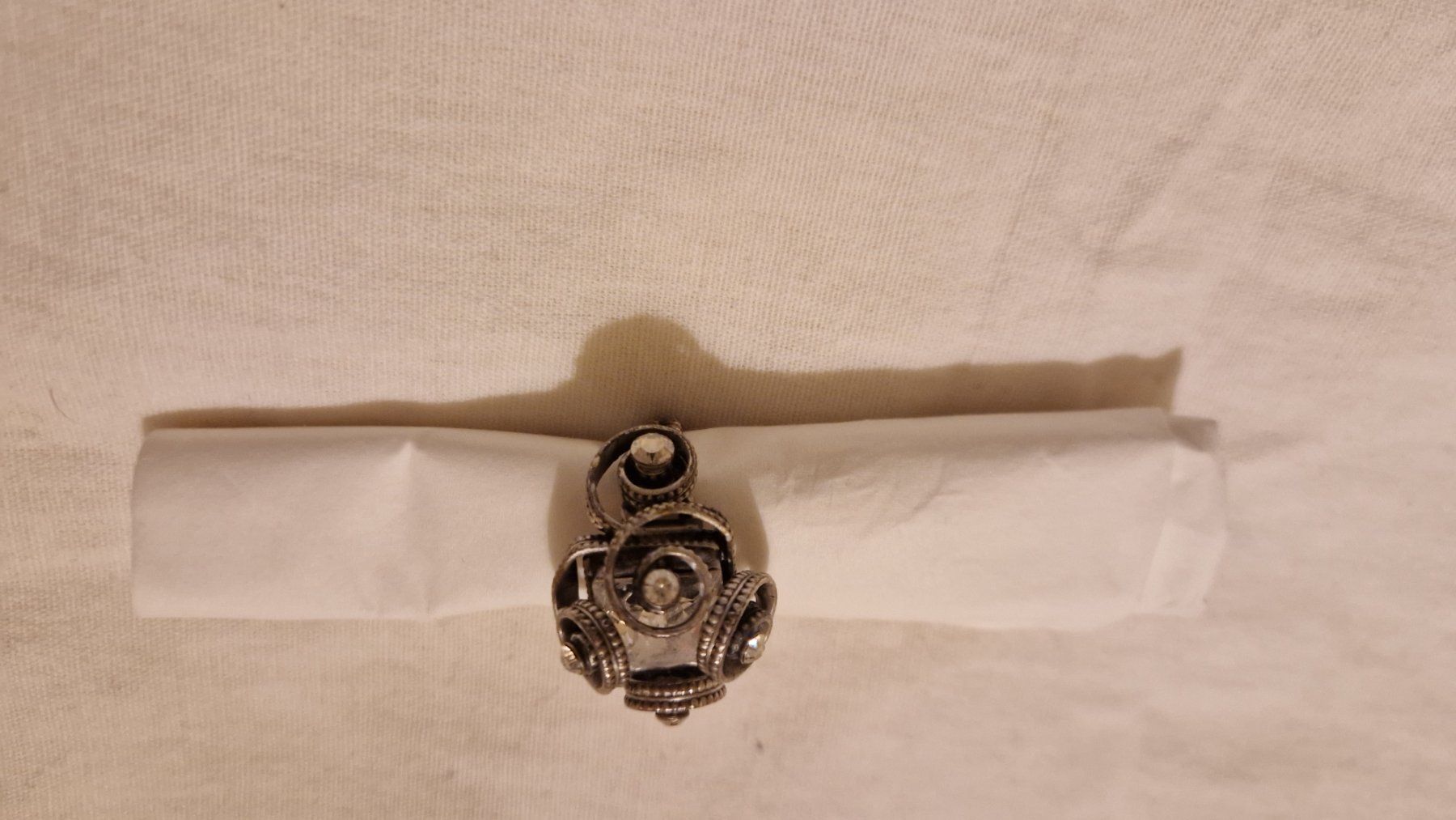 Bagues: Schöner Ring von Konplott – Neuf (Voir description) à Rütihof par Teddy1985 5
