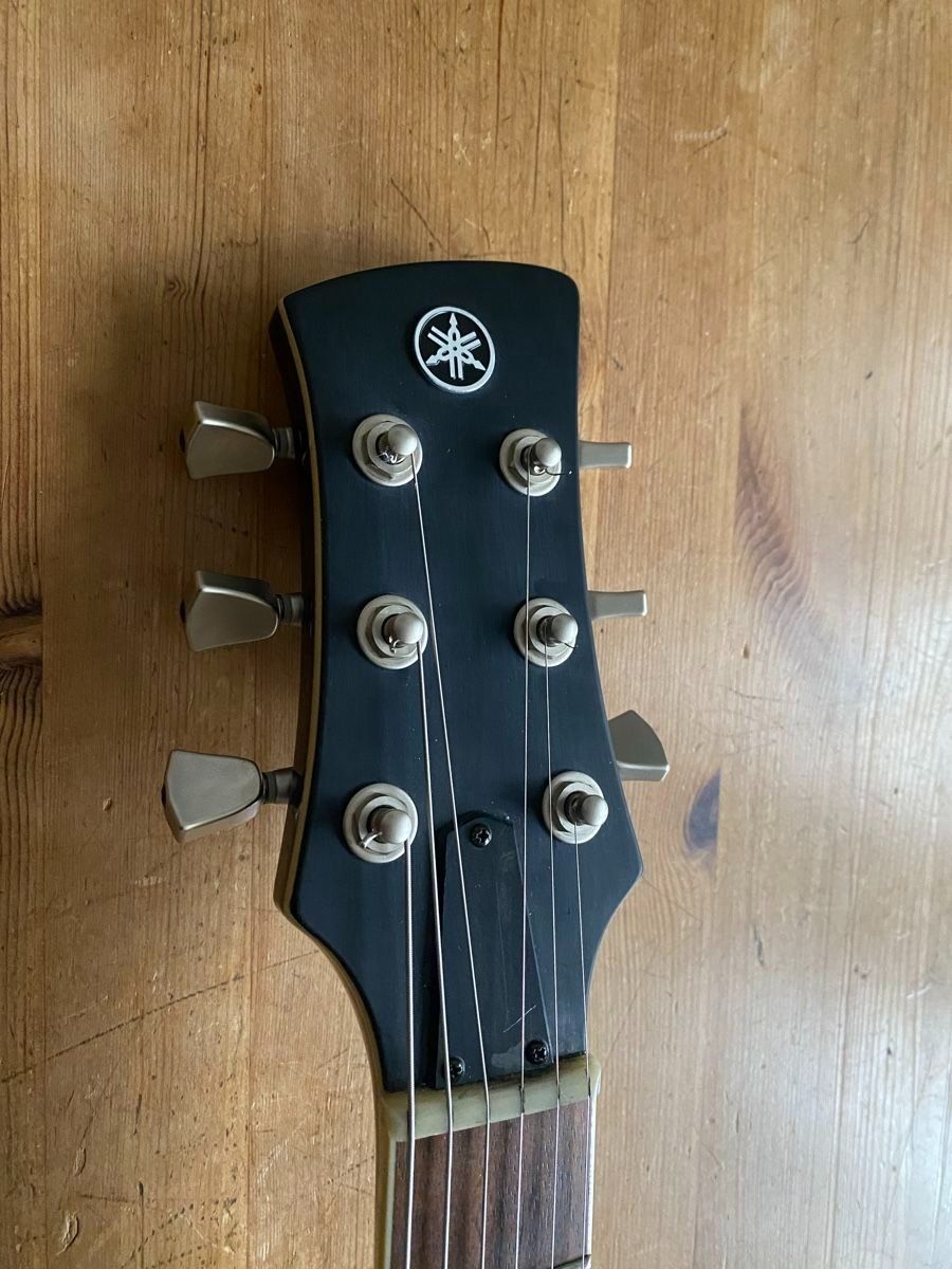 Yamaha Strumenti musicali: Yamaha Revstar RS720B Bigsby Ash Grey – Usato da Balsthal venduto da luna1519 1