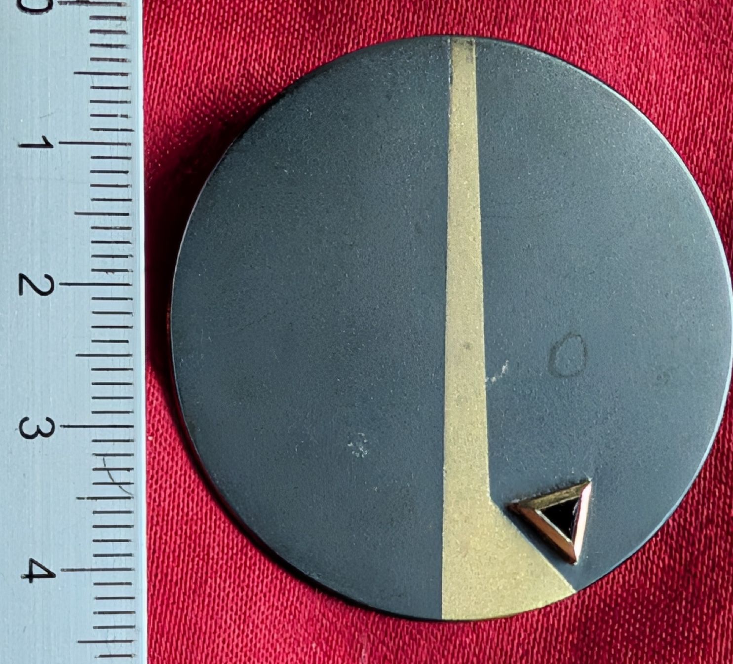 Spille & Fermagli: Sterling Brosche, Schwarz/Gold  mit orange-rotem Stein – Usato da Münsingen venduto da Rehtre 4