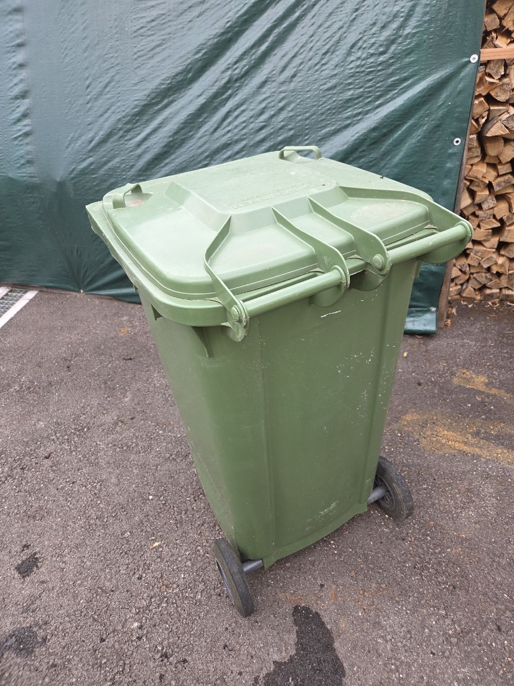 Altro per Ufficio & Commercio: Mülltonne 240 Liter – Usato da Niederdorf venduto da MB-TRAC91 1
