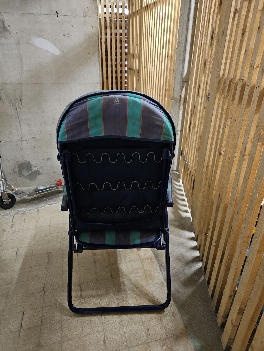 Liegen & Liegestühle: chaise longue a vendre – Neu (gemäss Beschreibung) aus La Chaux-de-Fonds von gpm_2tym 3