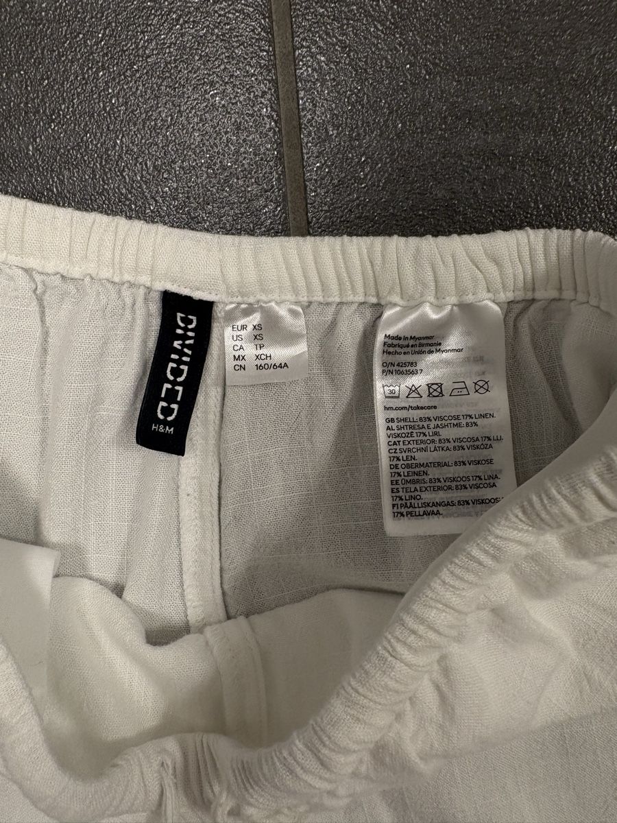 H&M Pantaloni: H&M Stoffhose XS – Usato da Rümlang venduto da svent 2