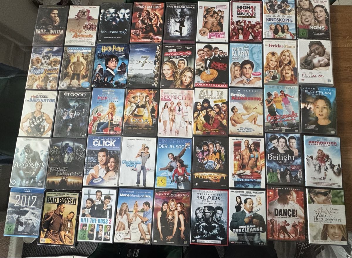 Tutti i DVDs: DVD Filme-Paket 45 Stk. – Usato da Kriens venduto da Lupina13