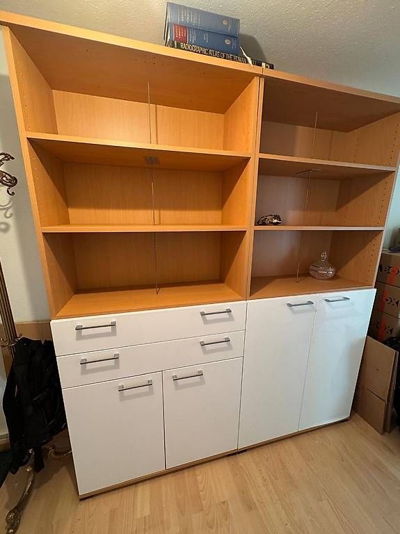 Scaffali: Bücherregal / Bibliothek – Usato da Meilen venduto da sve_k9pf 1