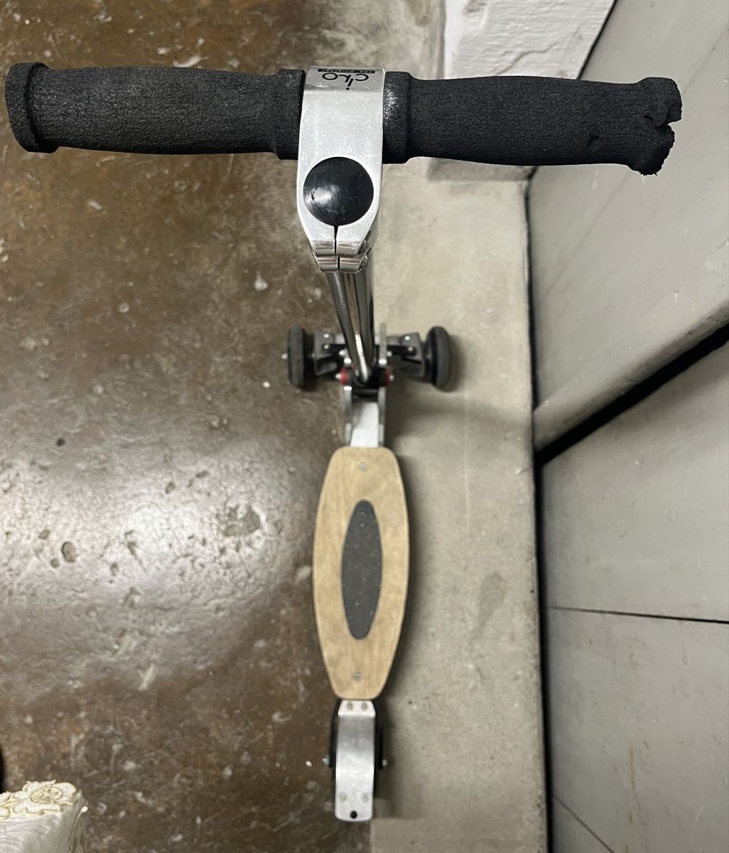 Kickboard: CIRO Kickboard, Trottinet, – Usato da St. Gallen venduto da reg_f8h8 1