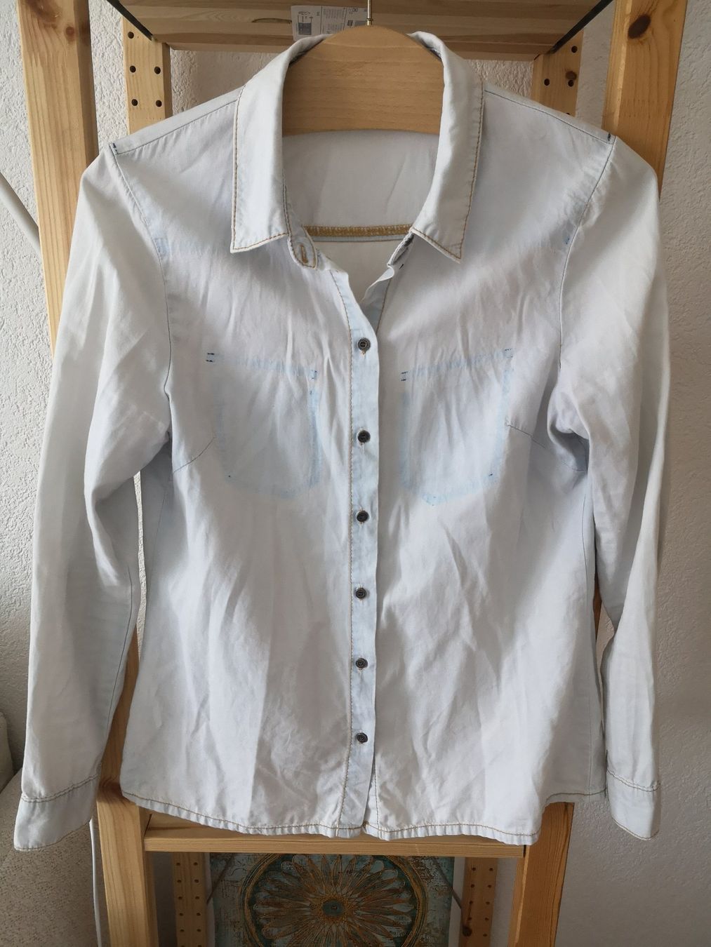 Nile Blusen: NILE Jeansbluse Gr. S hellblau – Neu (gemäss Beschreibung) aus Münsingen von Nik_und_Kat 1