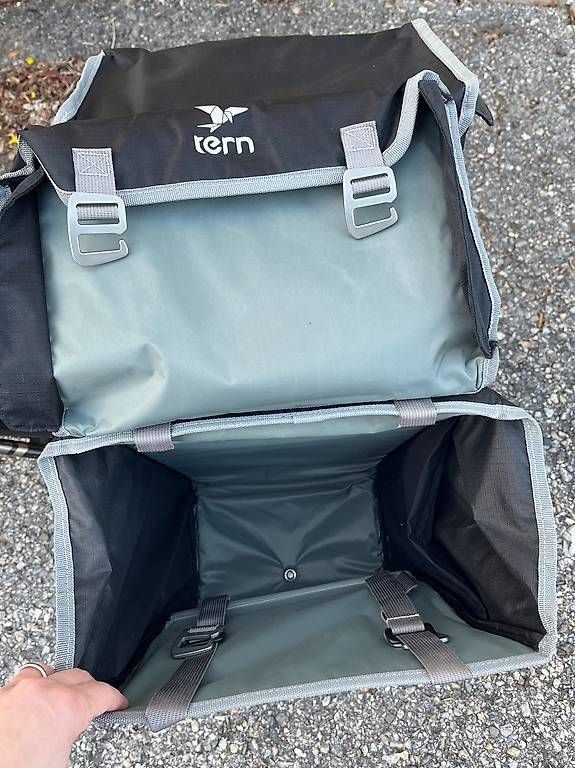 Tern Biciclette: Vélo pliable éléctrique TERN Vektron S10 – Usato da Lausanne venduto da bgailland 4