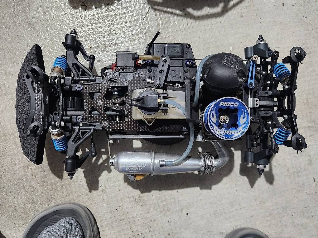 Modellismo RC: Kyosho V-one RRR Picco – Usato da Renens VD venduto da aligrapefruit