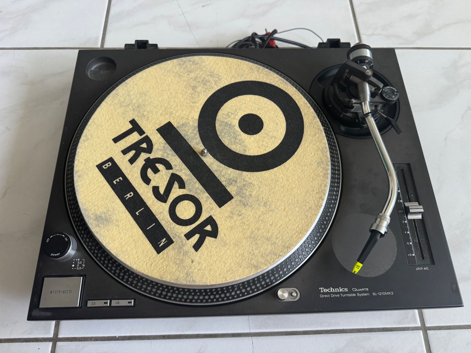 Technics Plattenspieler: Technics SL-1210MK2 Plattenspieler – Defekt aus Schachen LU von danb86 1
