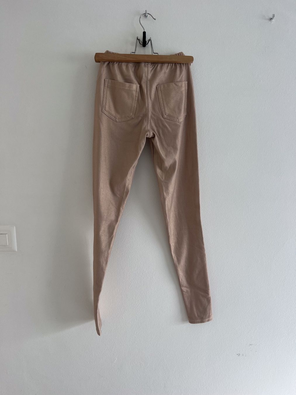 Calzedonia Leggings: Leggings rose Calzedonia XS – Usato da Losone venduto da Misssslucie 3