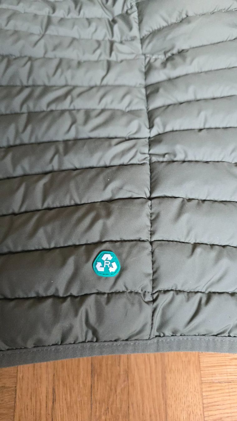 Save the duck Jacken: Save the duck jacke  XL – Gebraucht aus Wallisellen von theblacksheep 5