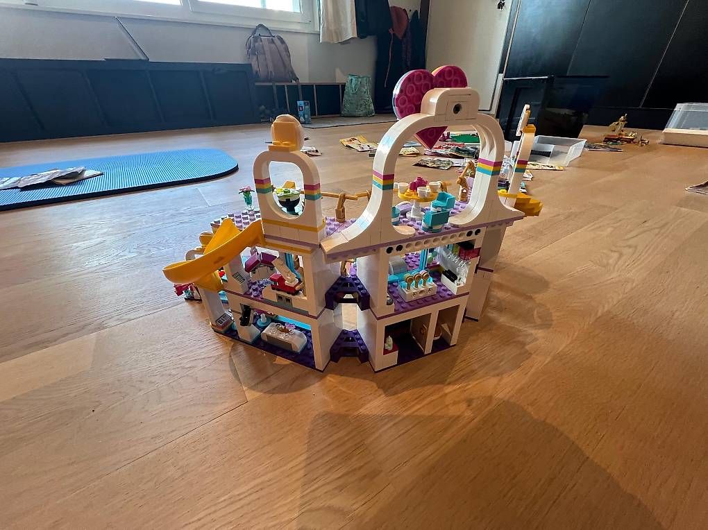 Spielzeuge: Lego Friends Einkaufszentrum – Gebraucht aus Ostermundigen von NicoleHornwall 1