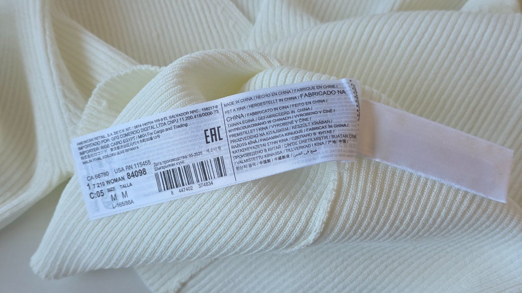 Mango Maglioni & Felpe: M 38 MNG feiner Rippstrick Pullover V-Ausschnitt écru – Usato da Dürnten venduto da Bachtelsurfer 8