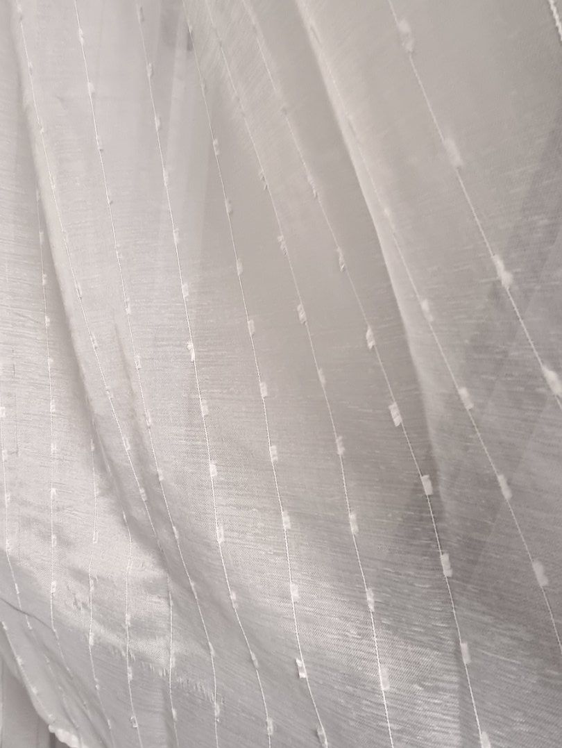 Vorhänge: Vorhang weiss mit Muster 170 cm breit neu – Neu und originalverpackt aus geroldswil von Gumball1 3
