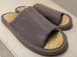 MUJI - Igusa open toe slippers - NEU und ungetragen