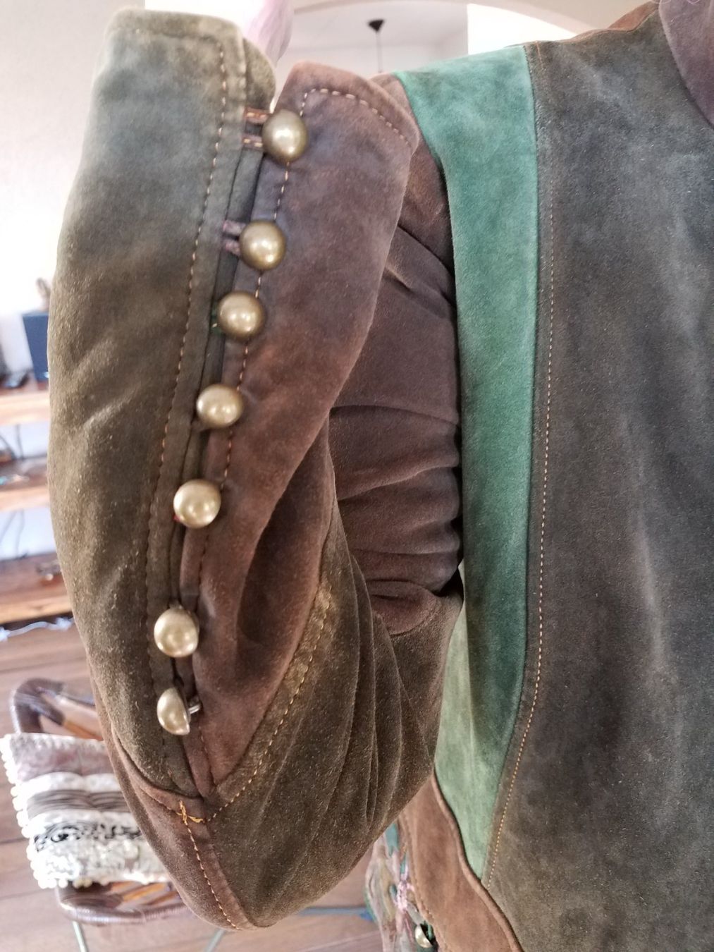 Meindl Giacche: Wunderschöne Meindl Wildlederjacke Tracht Grösse M – Usato da Lostorf venduto da MidnightRider59 8