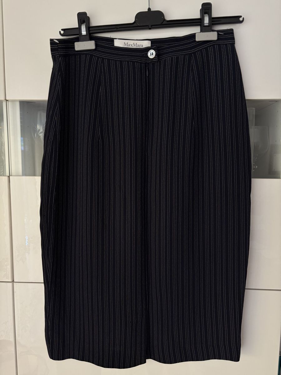 Max Mara Gonne: MaxMara Skirt size 38 – Usato da Muzzano venduto da Sidney_3