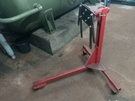 Motorenständer drehbar,  Getriebeständer